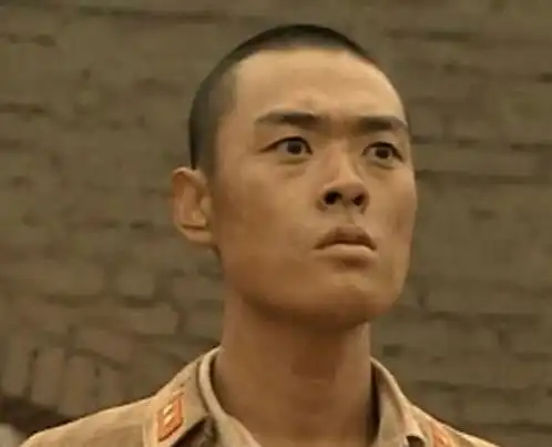 亮剑唯一能镇住李云龙的人,不是赵刚,是导演客串的